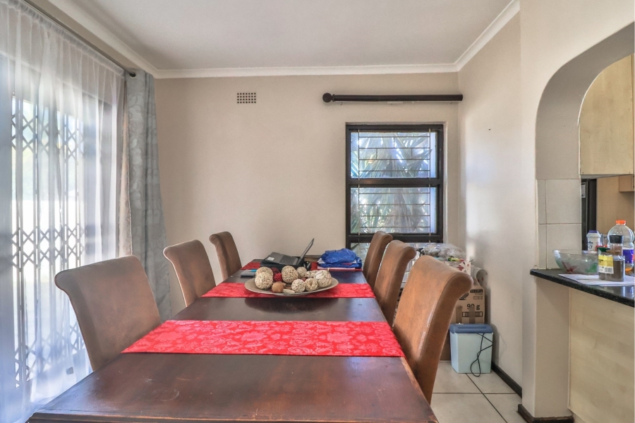 To Let 3 Bedroom Property for Rent in Table View Western Cape